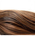 Kit 10 bandes extensions de cheveux à clip synthétiques Luxe ondulé 55cm Kit 10 bandes extensions de cheveux à clip synthétiques Luxe ondulé 55cm