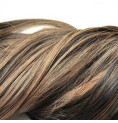 Kit 10 bandes extensions de cheveux à clip synthétiques Luxe ondulé 55cm Kit 10 bandes extensions de cheveux à clip synthétiques Luxe ondulé 55cm