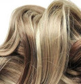 Kit 10 bandes extensions de cheveux à clip synthétiques Luxe ondulé 55cm Kit 10 bandes extensions de cheveux à clip synthétiques Luxe ondulé 55cm