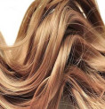 Kit 10 bandes extensions de cheveux à clip synthétiques Luxe bouclé 55cm Kit 10 bandes extensions de cheveux à clip synthétiques Luxe bouclé 55cm