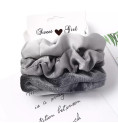 LOT DE 3 CHOUCHOUS VELOURS/SATIN LOT DE 3 CHOUCHOUS VELOURS/SATIN